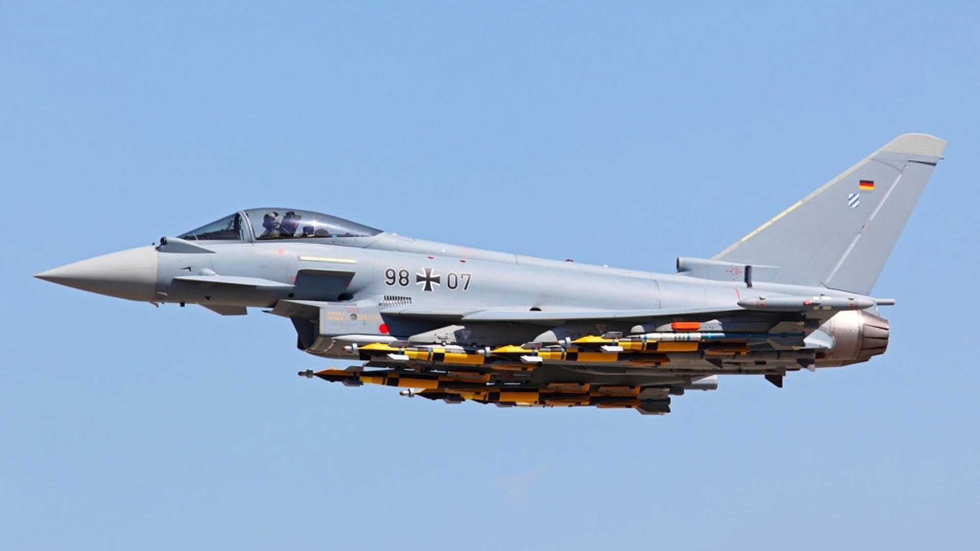 “西甲战火升级,联赛进入关键阶段”,最新西甲战报