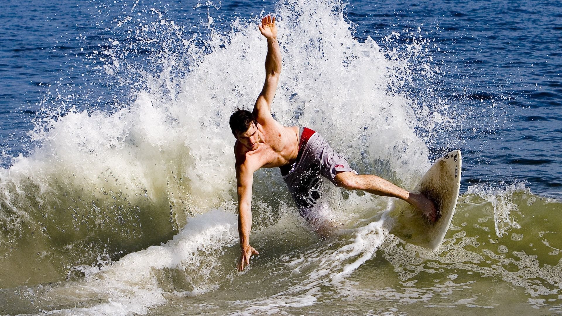 马里特·斯滕伯根冲刺阶段技压群雄，马滕·斯特克伦博赫